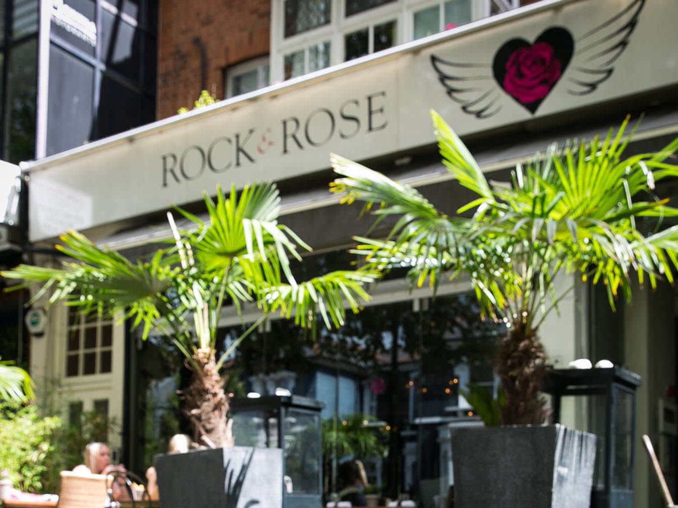 Rock & Rose exterior